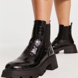 Topshop Black Croc-Embossed Ankle Boots